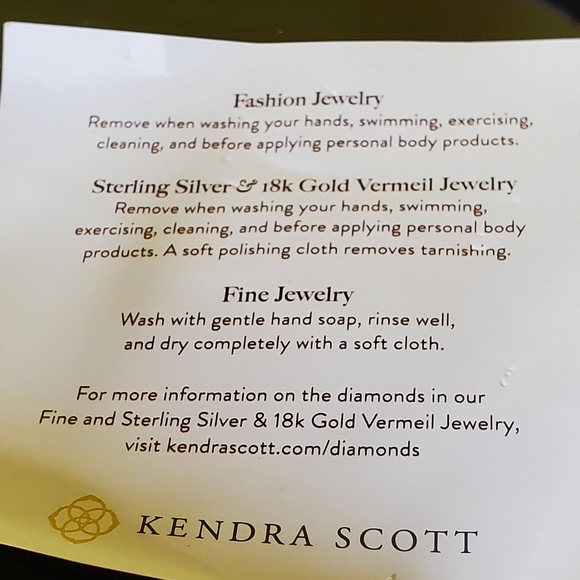 Kendra Scott Kira Statement Earrings Gold plated Brass New with tags attached - Picture 5 of 8
